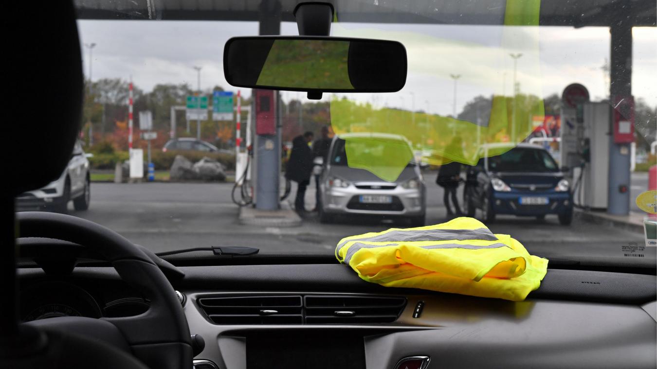 « Gilets jaunes »: première crise sociale à l&rsquo;âge du numérique ?