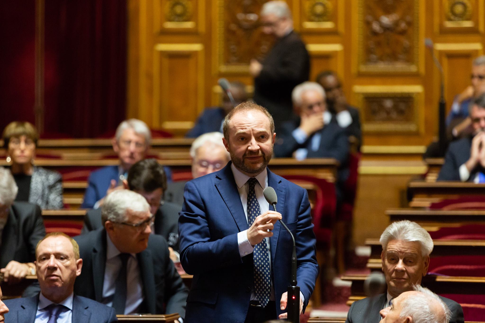 Atteintes à la liberté de la presse : ma question au Gouvernement